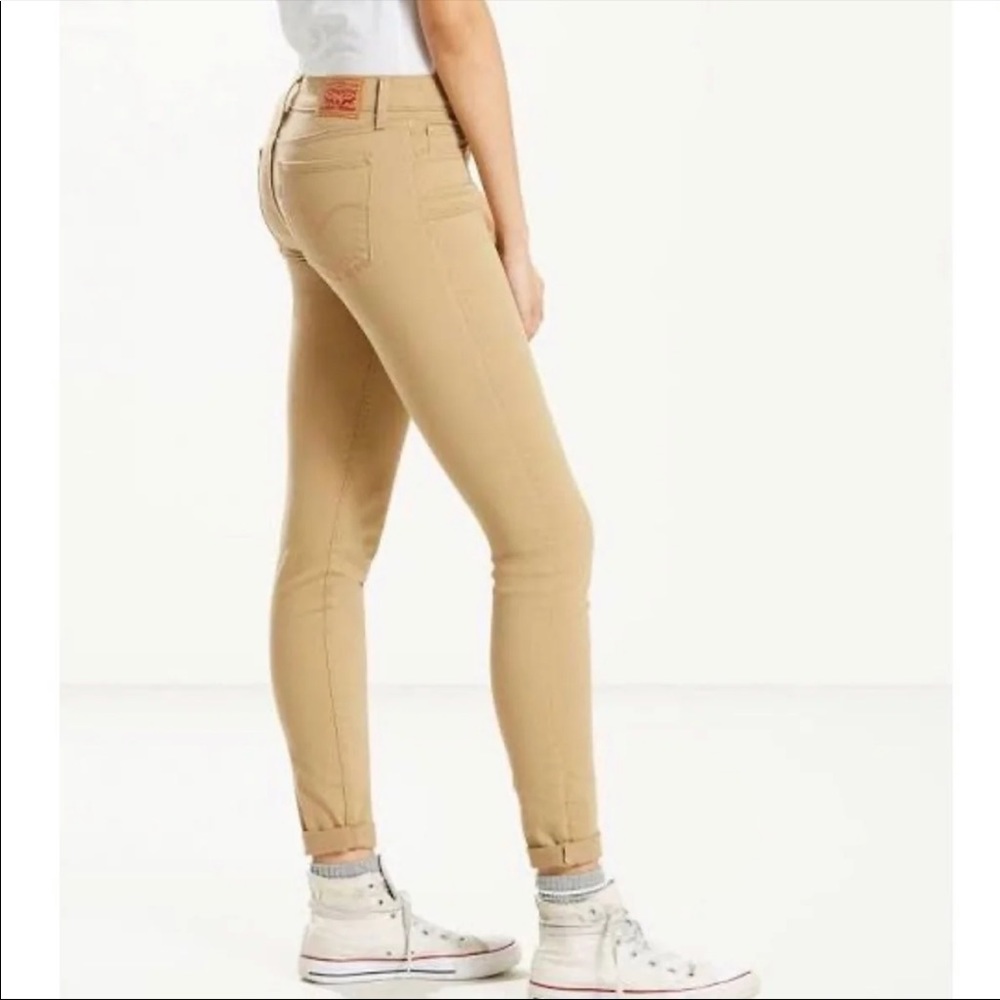 Levi’s 710 Super Skinny Khaki Pants